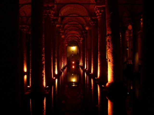 basilicacistern2.jpg